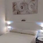 Getaway Suites Hotel *