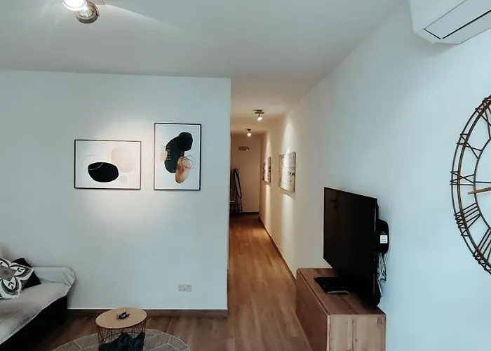 ホテル Getaway Suites クレンディ